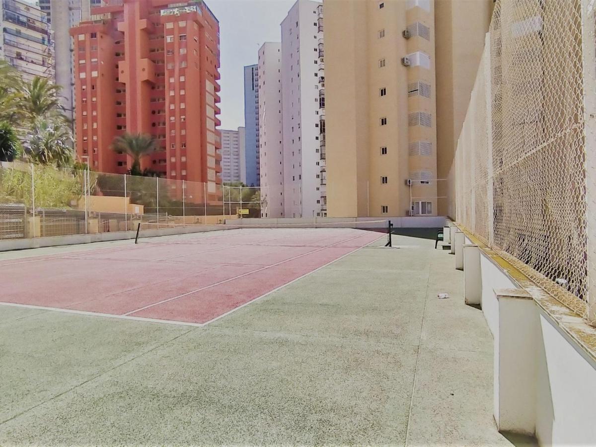 Apartment Vacanza Torre San Marino Benidorm Esterno foto