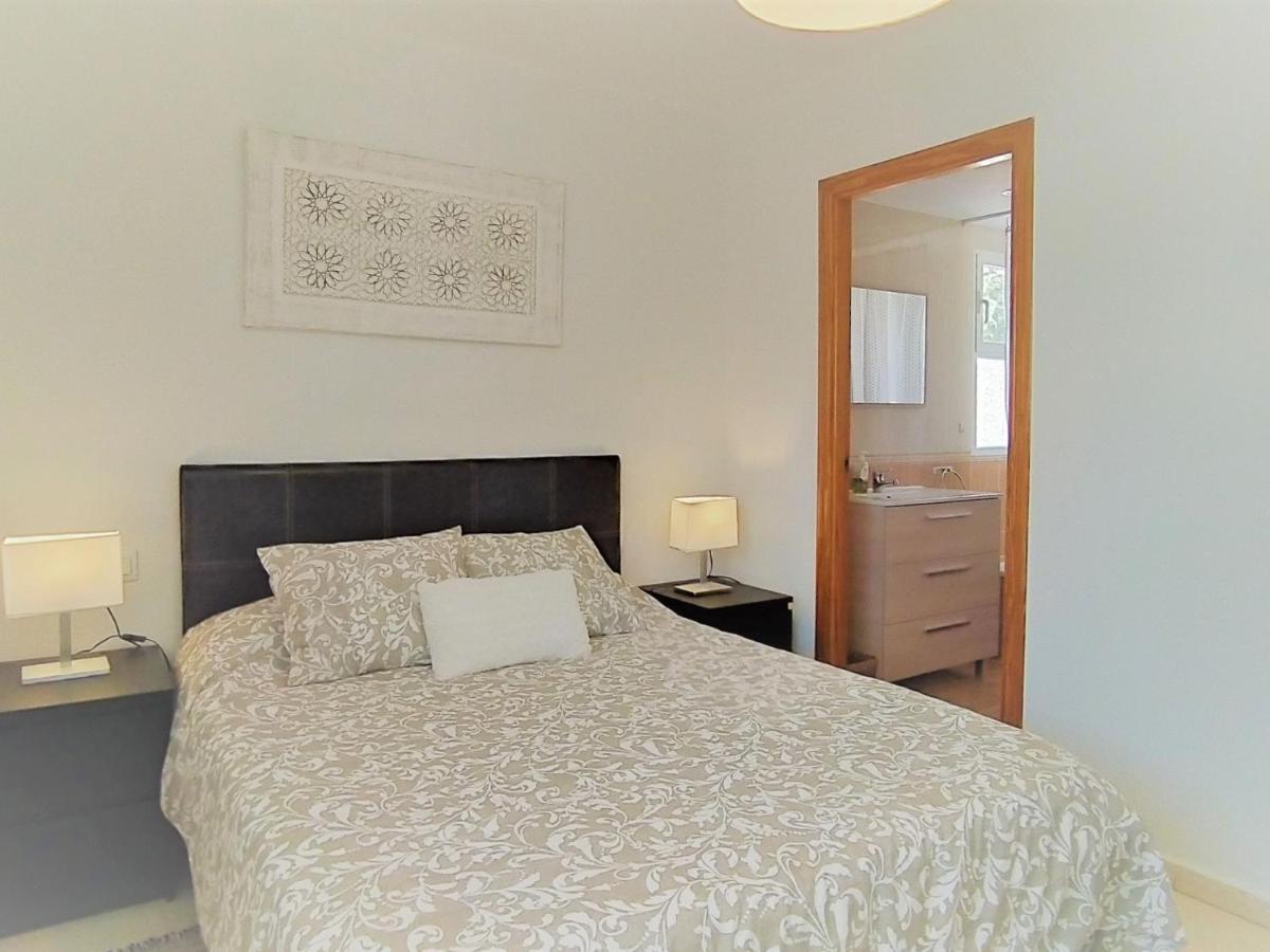 Apartment Vacanza Torre San Marino Benidorm Esterno foto