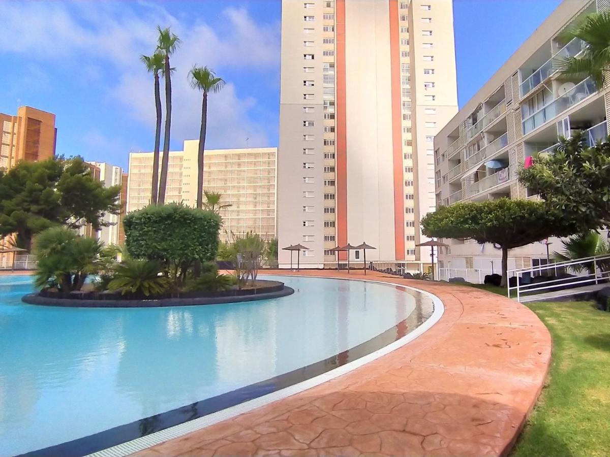 Apartment Vacanza Torre San Marino Benidorm Esterno foto