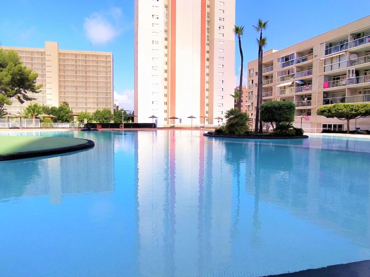 Apartment Vacanza Torre San Marino Benidorm Esterno foto